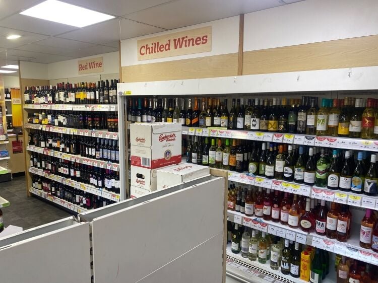 BARGIN BOOZE IN DELIGHTFUL LAKE DISTRICT TOWN