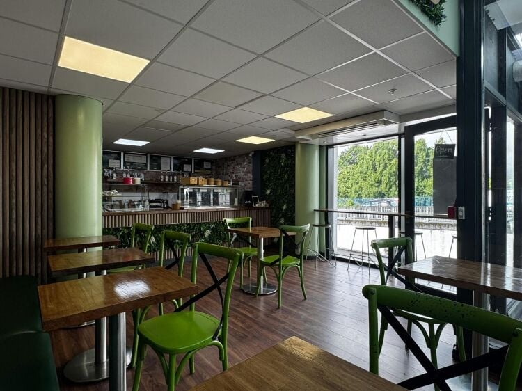 Hot Food Cafe Deli