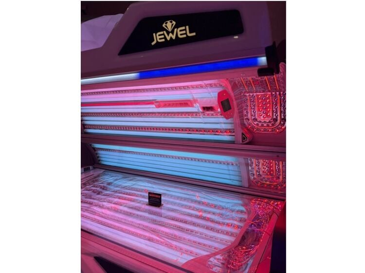 TANNING STUDIO –  ESSEX