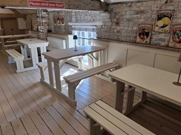 Cafe & Sandwich Bars For Sale in Malton Photo 4