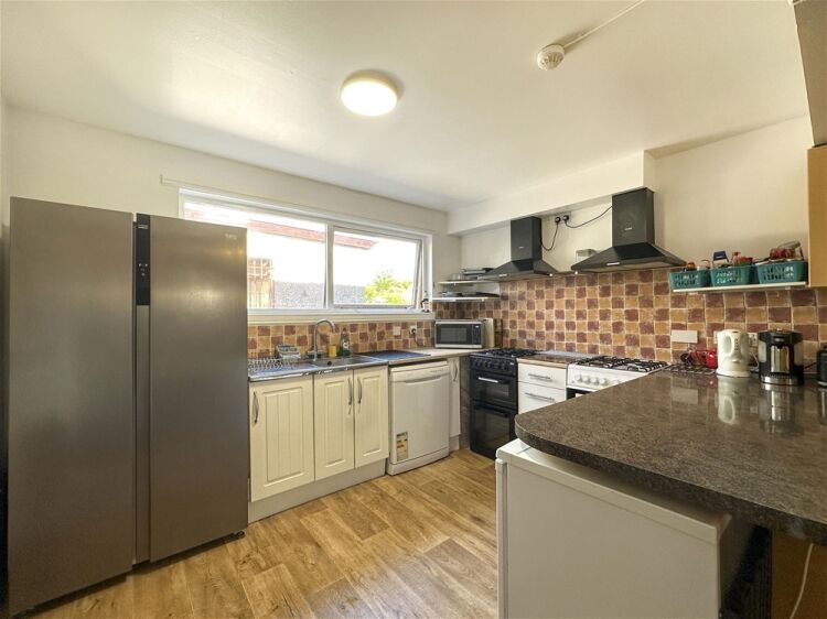 House of Multiple Occupancy and Self Contained Annex