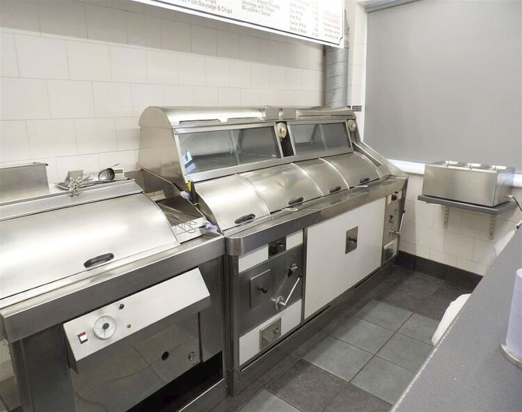 Semi-rural fish & chip shop, Castleford village centre