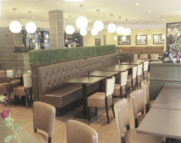 Exceptional superbly fitted & equipped fish & chip restaurant & takeaway in North London
