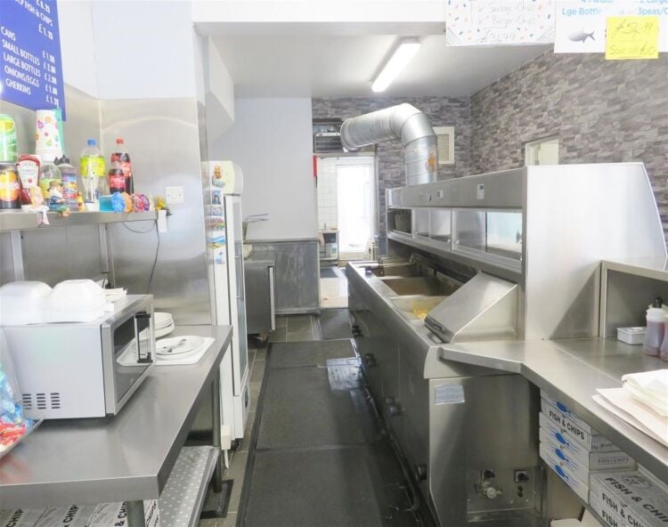 Traditional fish & chip takeaway, Eastbourne residential pitch Photo 4