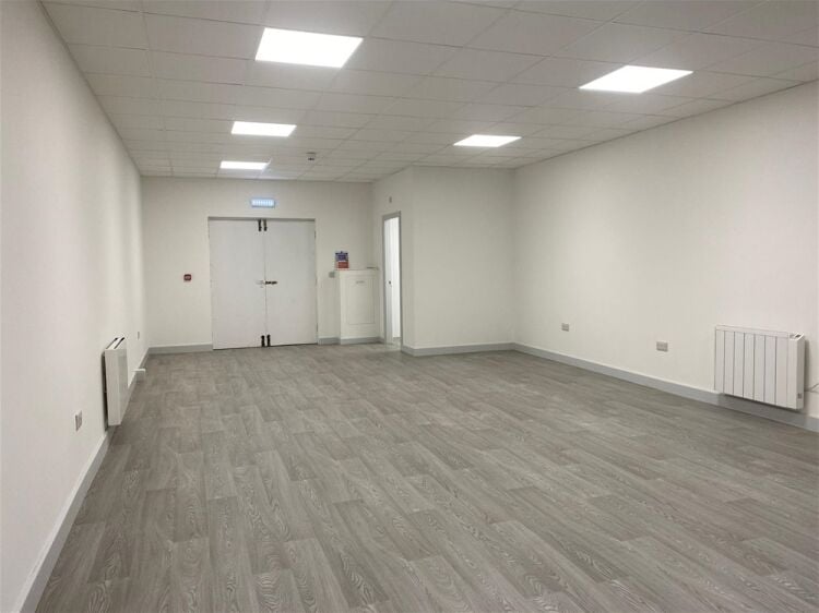Retail For Sale in Cleckheaton