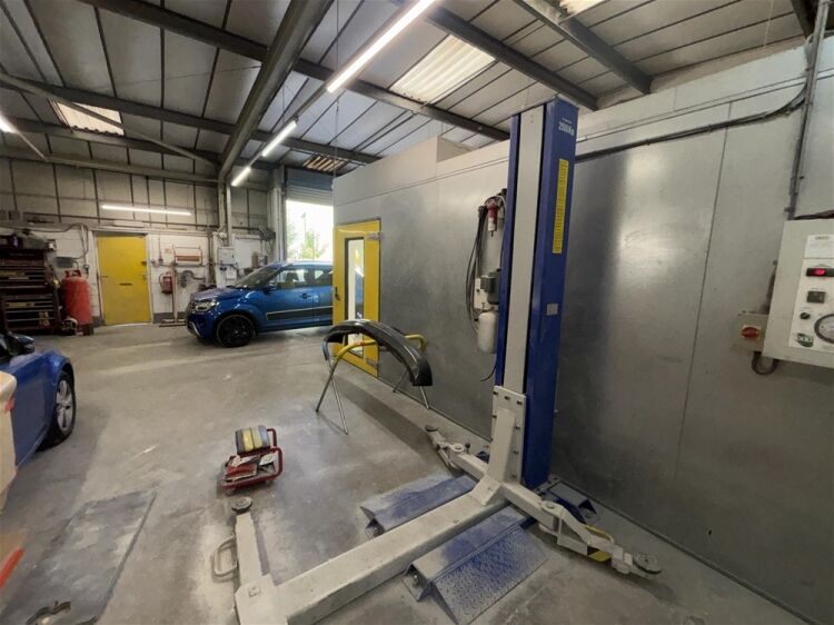 Vehicle Repairs & MOT For Sale in Halifax Photo 4