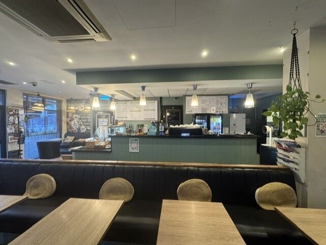 Established Leasehold Coffee Shop Located In Earlsdon, Coventry Photo 4