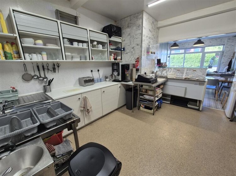 Cafe & Sandwich Bars For Sale in Barnsley Photo 4