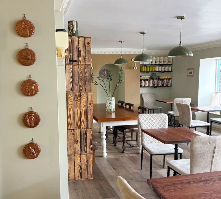 Exceptional characteristic bold corner Cafe & Deli with amazing future growth potential. Photo 4