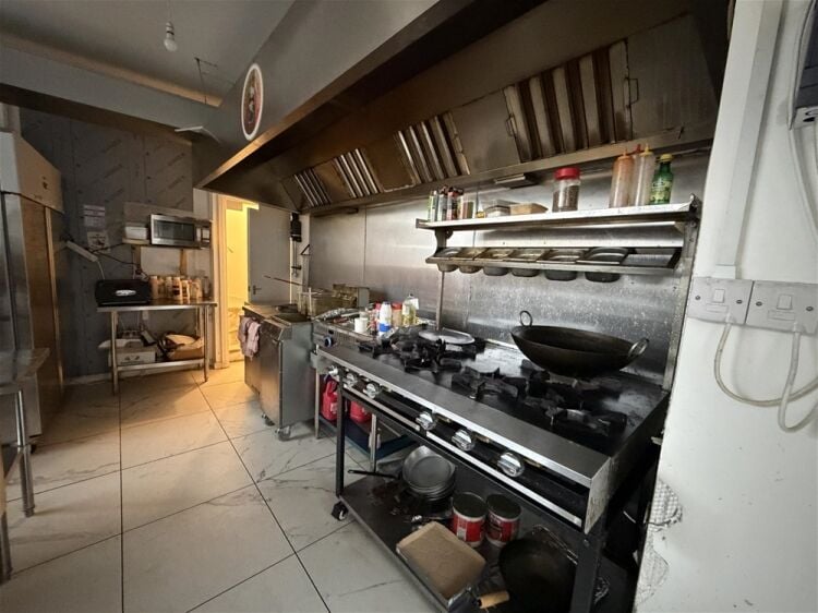 Hot Food Take Away For Sale in Bradford Photo 4