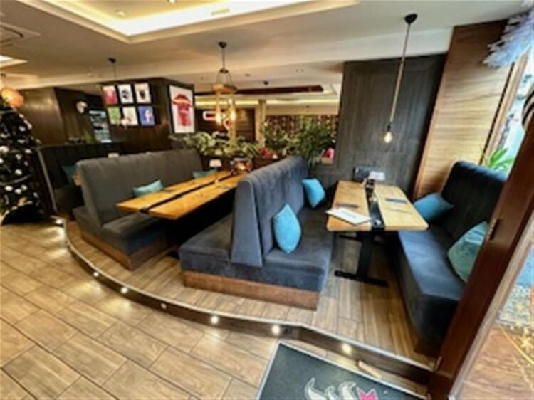LEASEHOLD
LIC. TURKISH RESTAURANT & COCKTAIL BAR