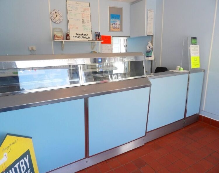 Freehold fish & chip takeaway operating just 2 lunchtime and 1 teatime due to health issues Photo 4