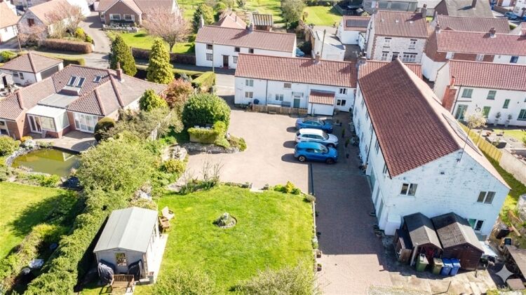 House For Sale in Scarborough