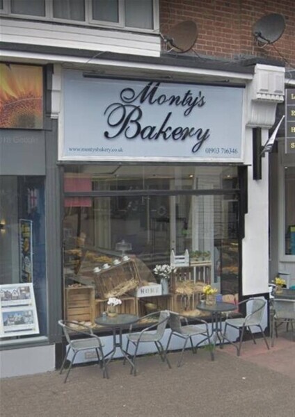 RETAIL BAKERY & SANDWICH BAR Littlehampton, West Sussex Photo 1