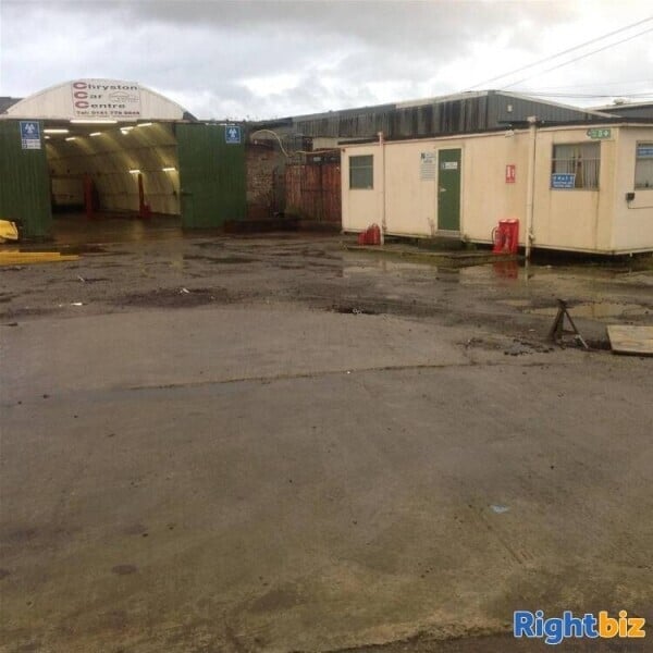 GARAGE & MOT STATION - Glasgow Photo 1