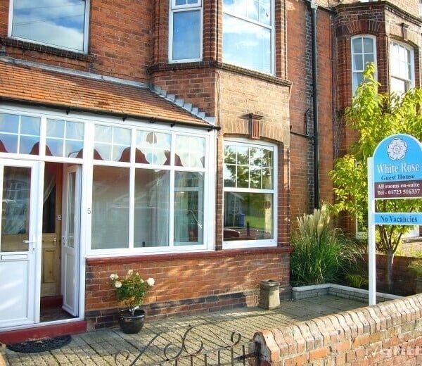 Beautiful Guest House in lovely area of Filey For Sale Photo 1