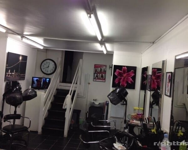 HAIRDRESSERS AND BEAUTY SALON Photo 1