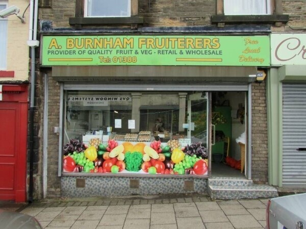 Grocers With Loyal Repeat Custom Offers Deliveries Photo 1