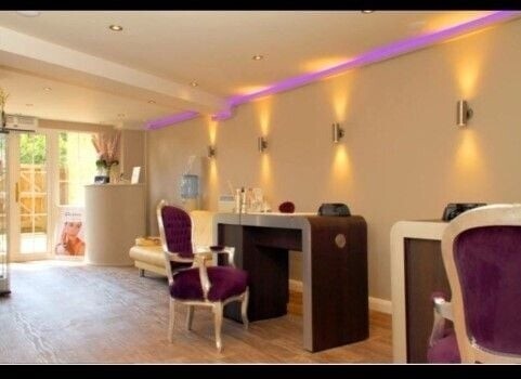 Popular Beauty Salon in Berkshire Photo 1