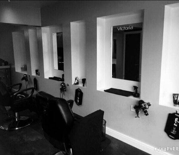 Barbers for sale with lots of potential Photo 1