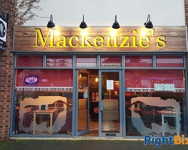 Popular American Style Diner in Malvern, Worcestershire Photo 1