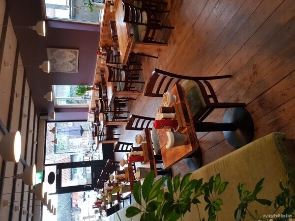 Coffee shop/Restaurant in town centre Photo 1