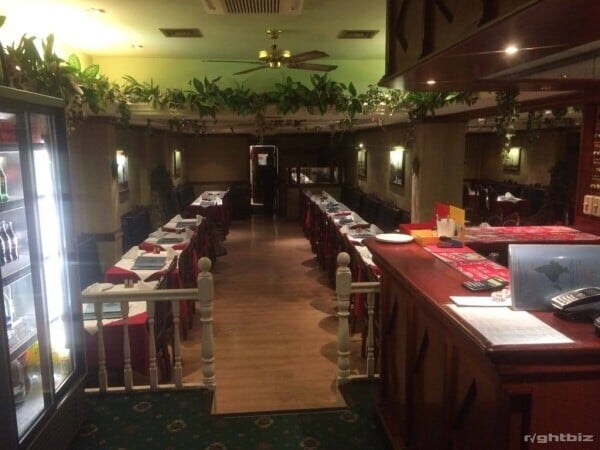 DETATCHED INDIAN RESTAURANT, WOODFORD GREEN, ESSEX Photo 1