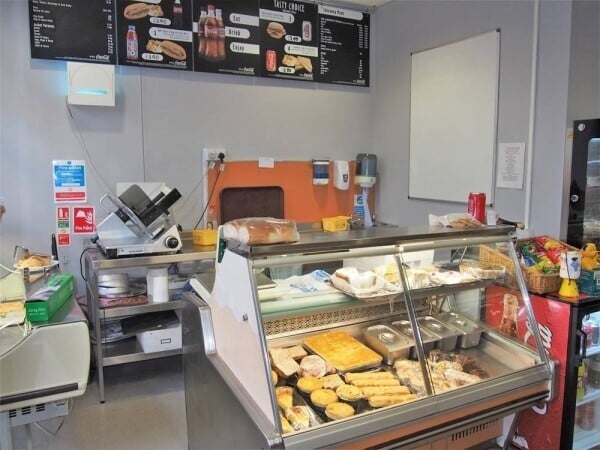 Cafe & Sandwich Bars For Sale in Nuneaton Photo 1