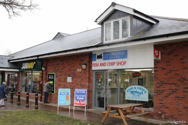 BUSY FISH AND CHIP SHOP SUPERB LOCATION NEW LEASE OPPORTUNITY Photo 2