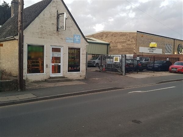 WELL ESTABLISHED MOT & GARAGE SERVICES - GLOUCESTERSHIRE WELL ESTABLISHED MOT & GARAGE SERVICES - GLOUCESTERSHIRE