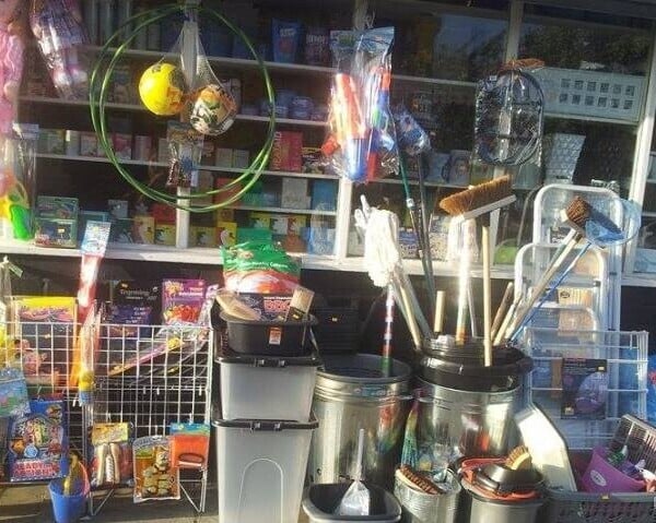 DISCOUNT, DIY, HARDWARE AND CONVENIENCE STORE FOR SALE Photo 1