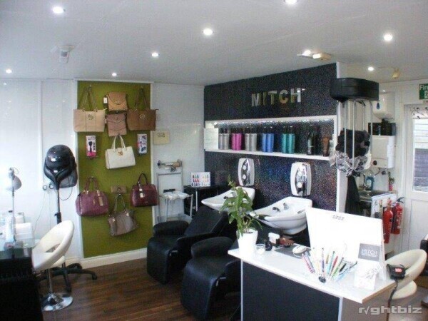 ATTRACTIVE HAIR AND NAIL SALON – Plymouth Photo 1
