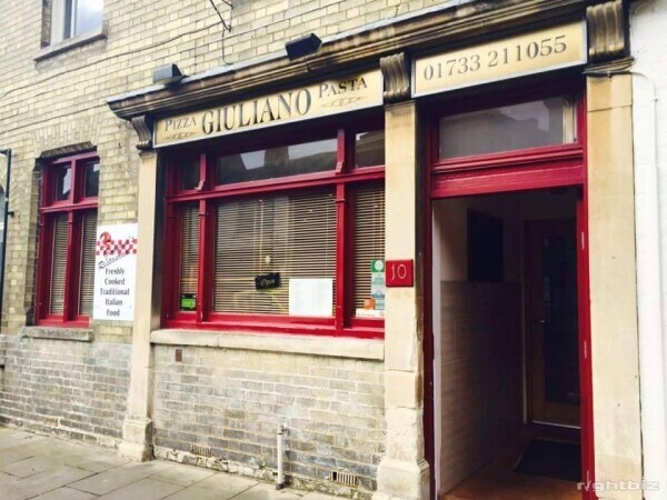 italian restaurant pizzeria Photo 1