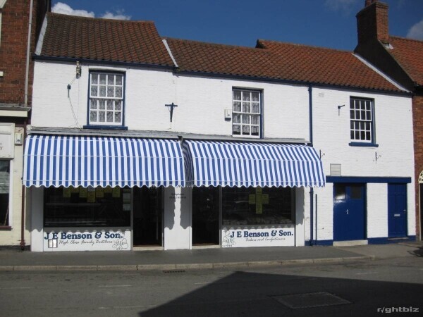 Business & property for sale, large triple fronted retail property, flat with development potential Photo 1