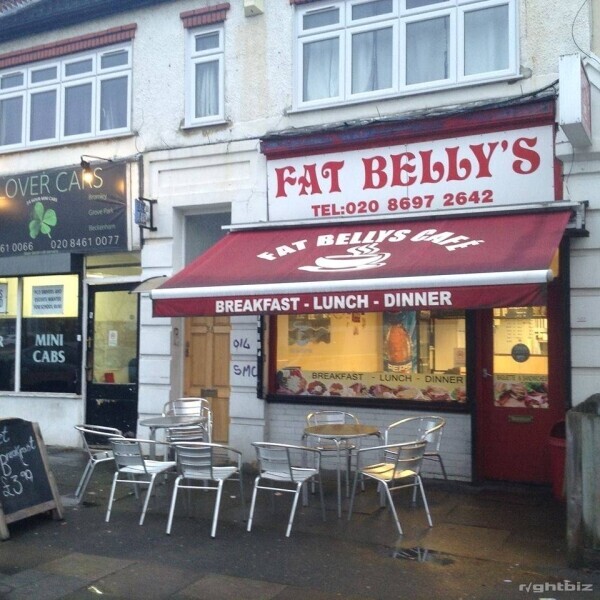 VERY CHEAP CAFE  FOR SALE SUİTABLE FOR KEBAB CHİCKEN OR ANY TAKE AWAY SHOP OR EAT İN FREE CAR PARK. Photo 1