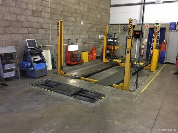 MOT STATION.CAR GARAGE /WORKSHOP.VEHICLE REPAIRS BUSINESS.BATHGATE.WESTLOTHIAN.SCOTLAND Photo 1