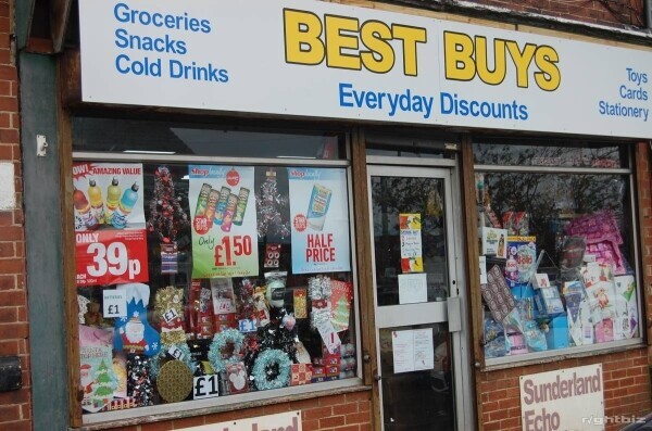 SWEETS / CARDS / TOYS / GIFTS AND MUCH MORE MAIN ROAD POSITION CLOSE TO SCHOOLS   SEAHAM HARBOUR Photo 1