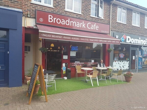 Busy cafe for sale in West Sussex Photo 1