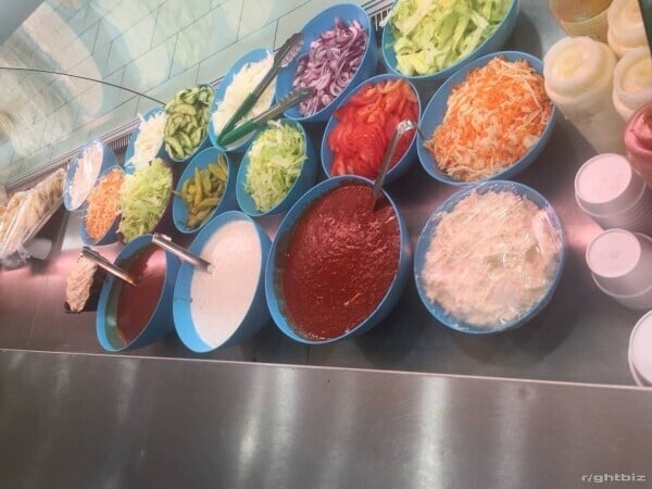 long lease Cafe,fish and chips, pizza and kebab take away (3 in 1) Photo 2