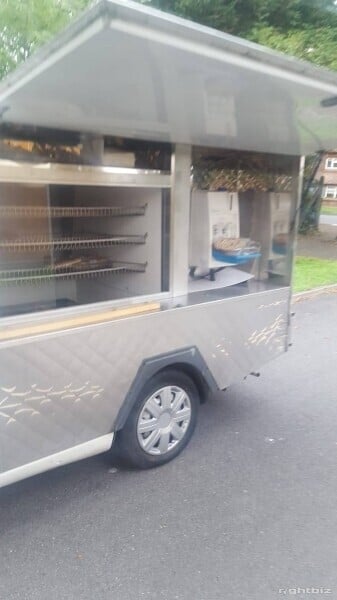 BASILDON Mobile Sandwich Round with Van for Sale at £22,950 - EASY HOURS - HIGH NET PROFITS Photo 1
