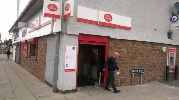 High Salary Mains PO Cards/Stationery/Photo booth, with scope to add new lines. Fully Re-Fitted Photo 2
