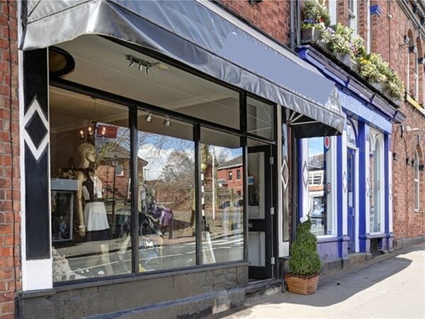 BEAUTIFULLY PRESENTED LADIES BOUTIQUE - CHESHIRE Photo 1