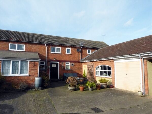 EXCEPTIONAL 7 BEDROOM HOTEL - LEICESTERSHIRE/WARWICKSHIRE BORDER Photo 1