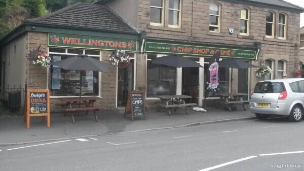 Derbyshire Chip Shop and Cafe, prime roadside location in a popular tourist destination Photo 1