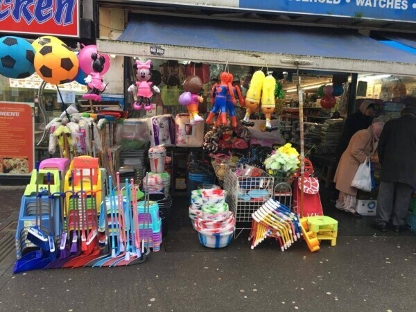 Convenient Store For sale in Smethwick Leasehold  Photo 1