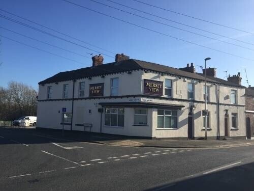 Public House for sale in Widnes Photo 1