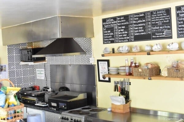 Established sandwich shop in a prime location in a thriving market town with potential for growth. Photo 2
