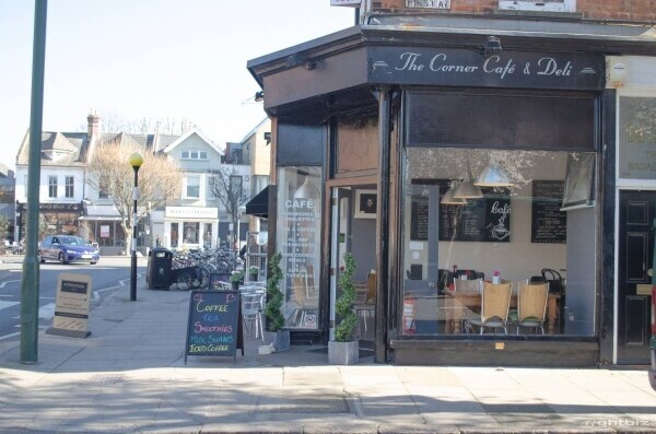 *REDUCED!!!*Fantastic opportunity to purchase a popular coffee shop in the affluent village of Barnes Photo 1