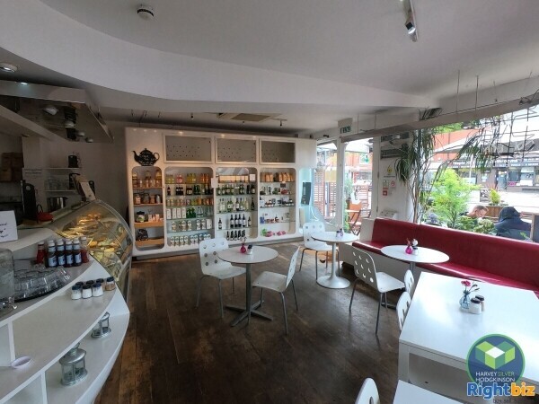 LICENSED DELICATESSEN & CAFE: CHORLTON CUM HARDY: Photo 1