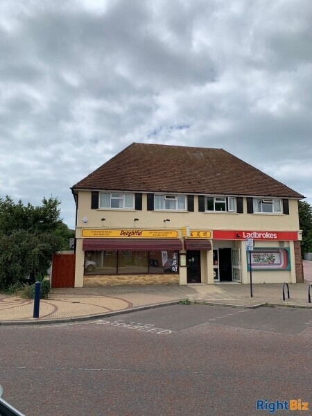 Freehold for sales - Licenced Restaurant, adjoining shop and two 2 bed flats in Hayling Island Photo 1